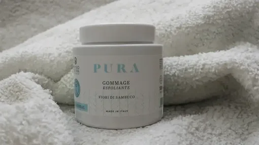 dermatocosmetice România, produse cosmetice naturale, îngrijirea pielii, produse anti-aging, cosmetice organice, produse dermatologice recomandate, seruri pentru față, creme hidratante premium, tratamente pentru acnee, dermatocosmetice pentru piele sensibilă